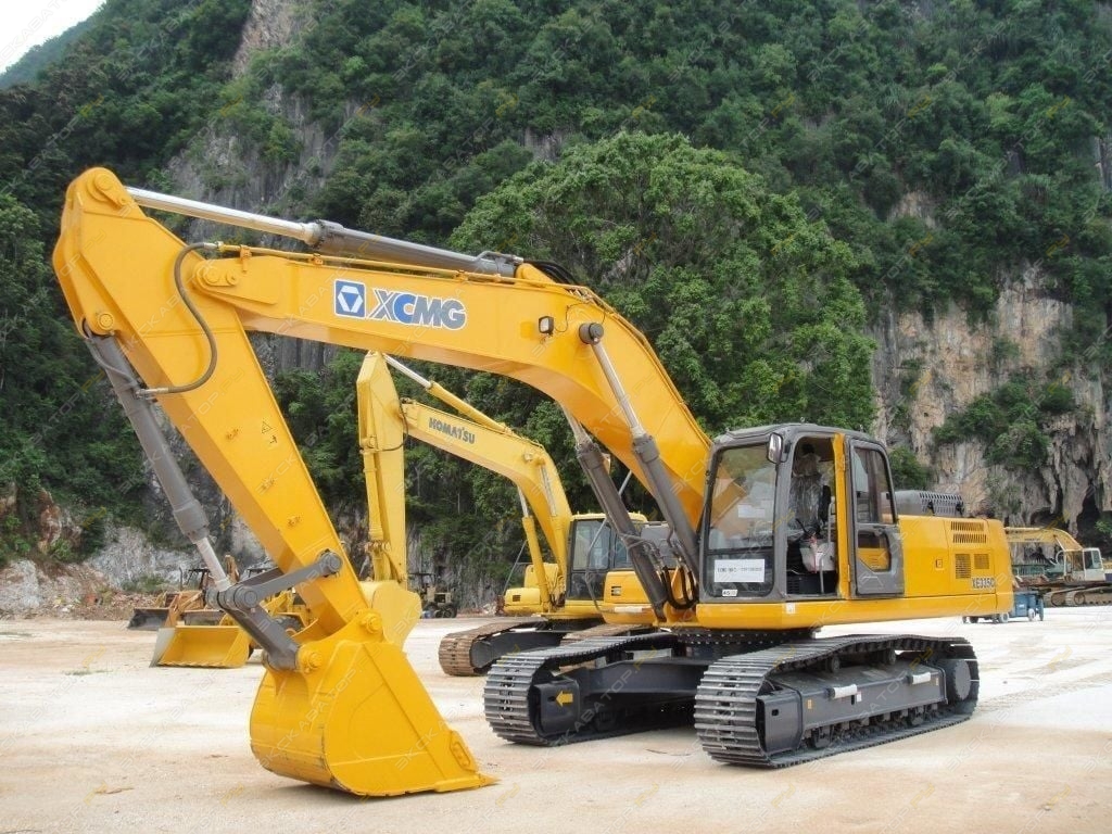 XCMG XE335C [11]