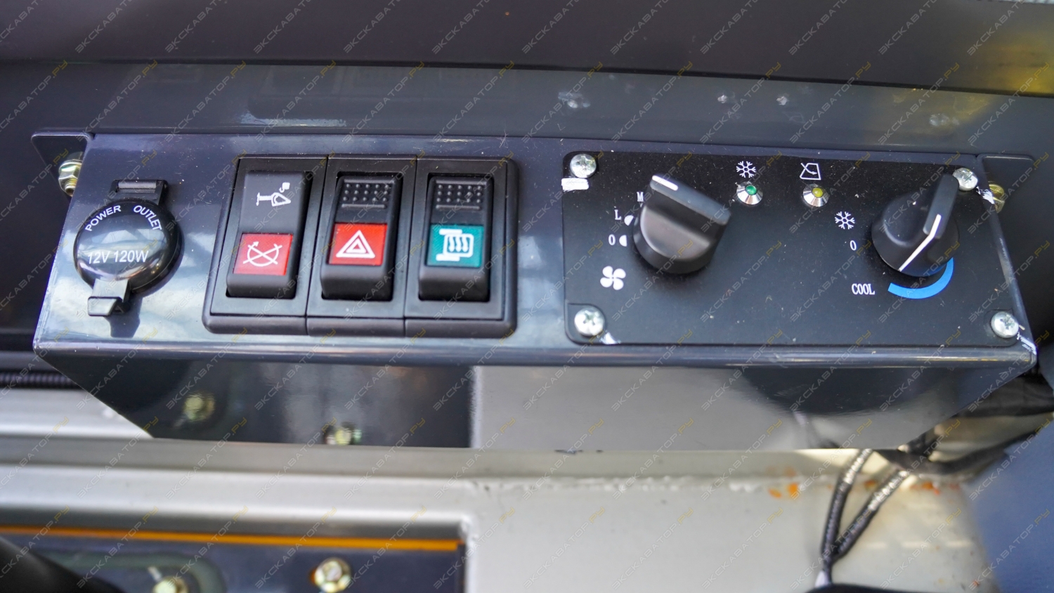 LiuGong CLG385B [7]