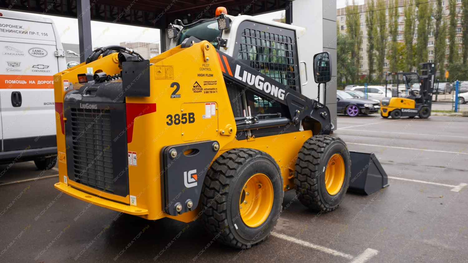 LiuGong CLG385B [2]