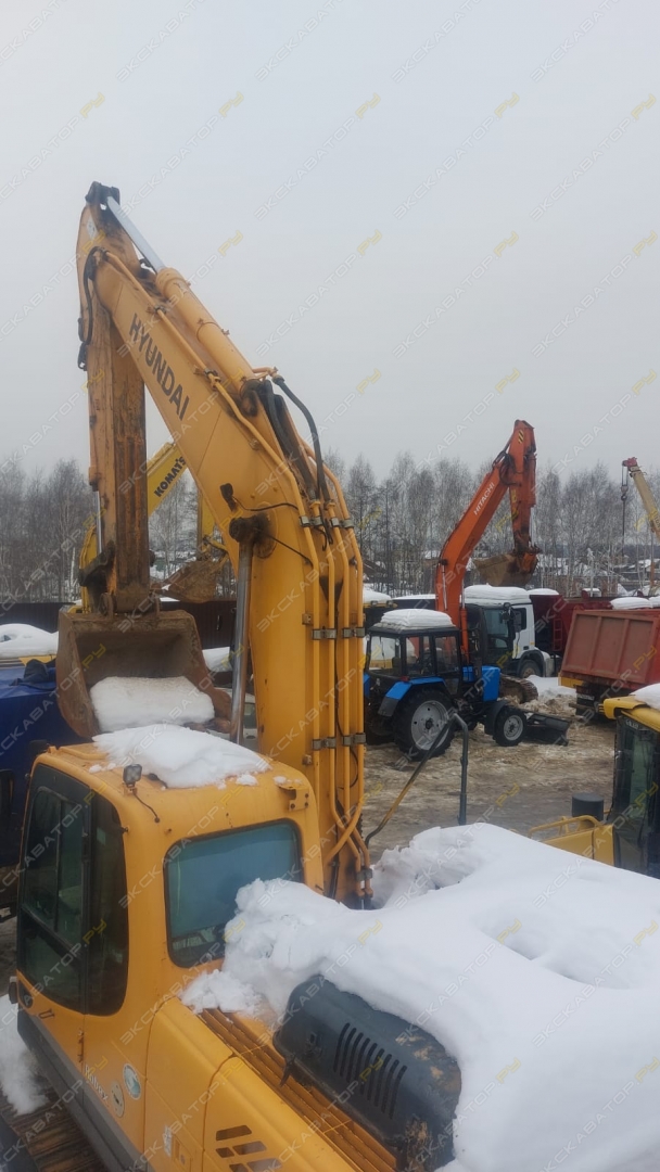 Komatsu PC210 [5]