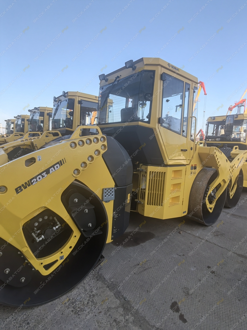 Bomag BW 203 AD-4 [1]
