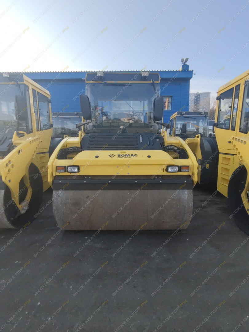 Bomag BW 203 AD-4 [1]