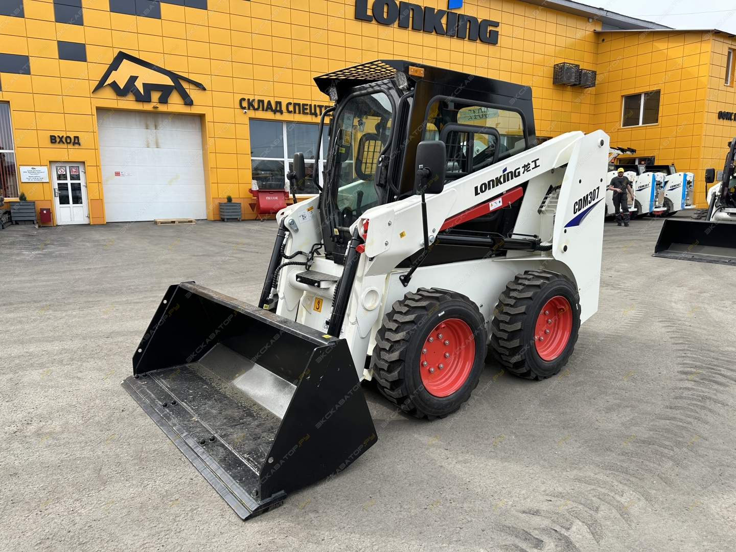 Lonking CDM307 [25]