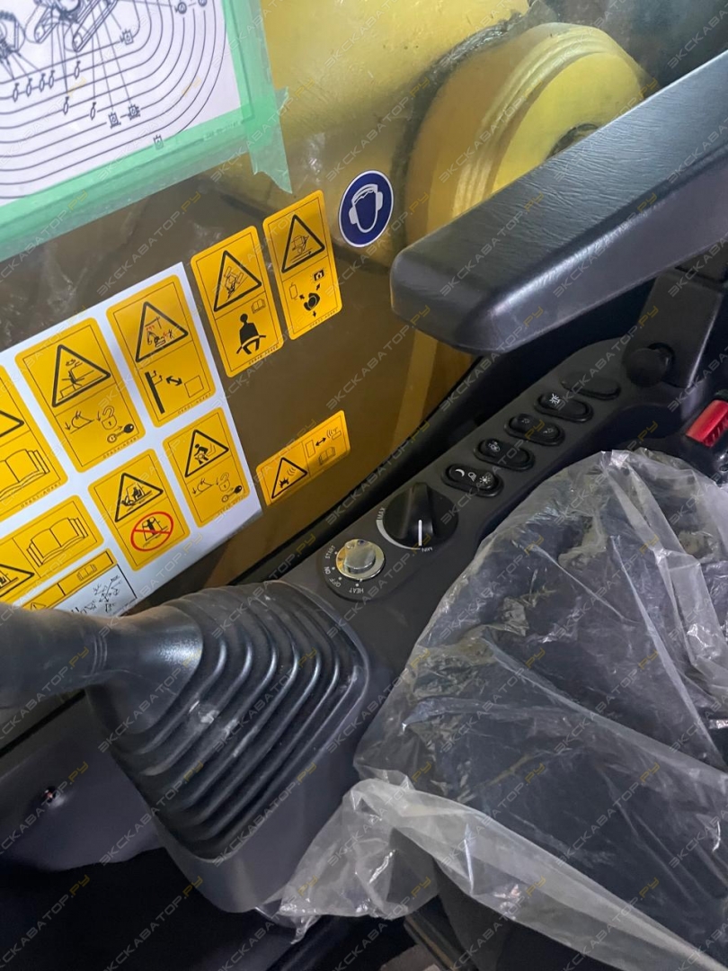 Komatsu PC500LC-10М0 [9]