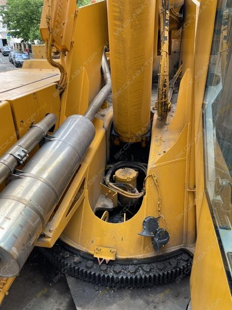 Liebherr LTM 1100-4.2 [12]