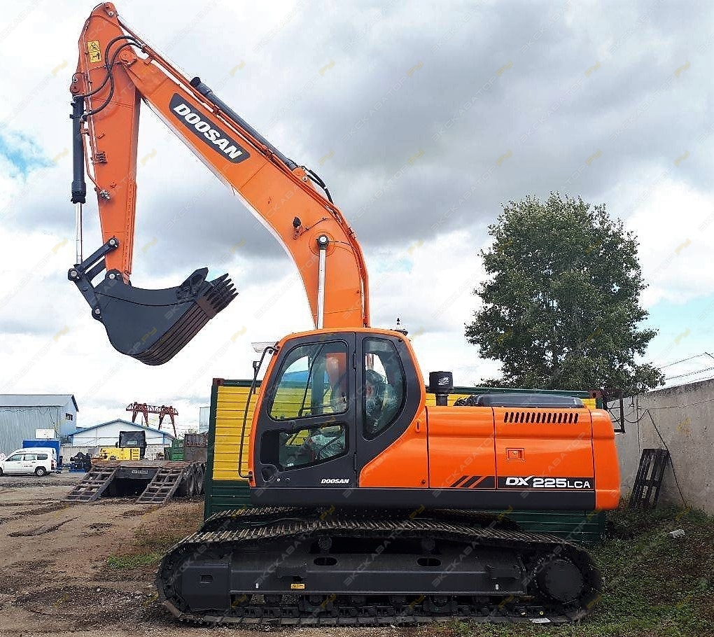 Doosan DX225LCA [3]