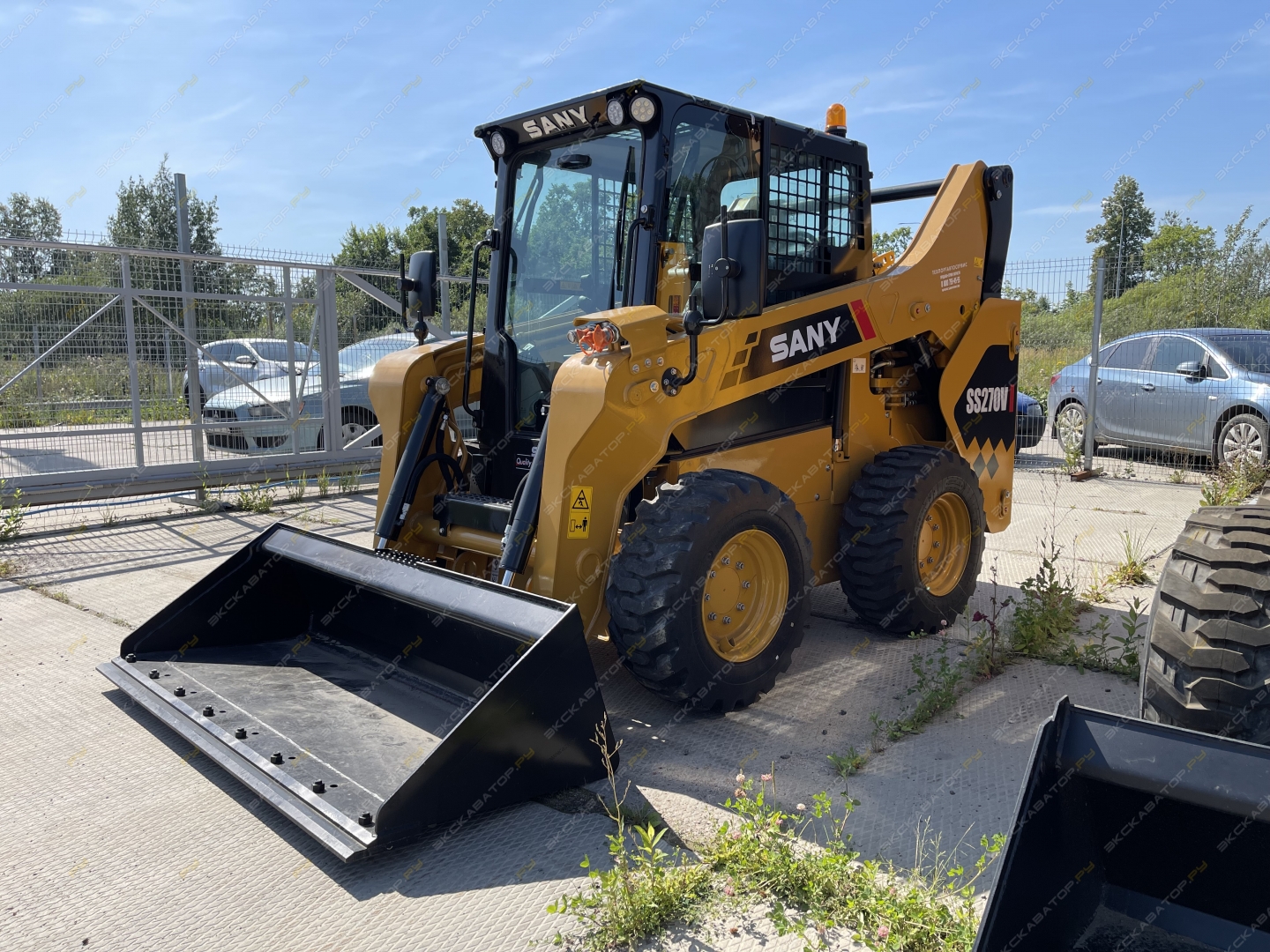 Sany SS270V [17]