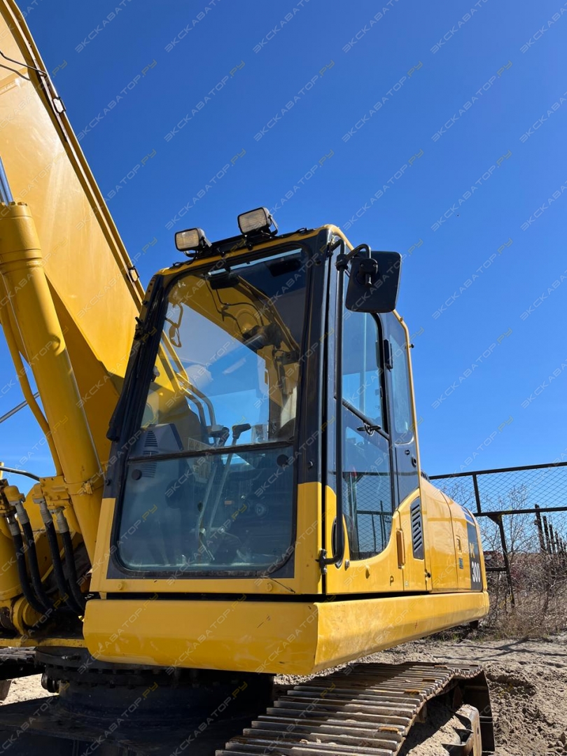 Komatsu PC300-8M0 [6]