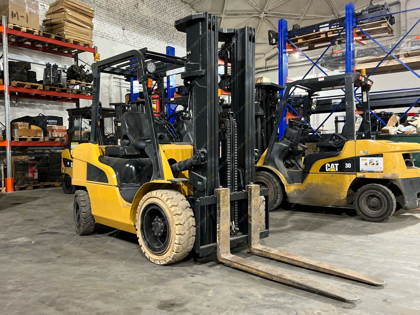 Caterpillar DP30NT [6]