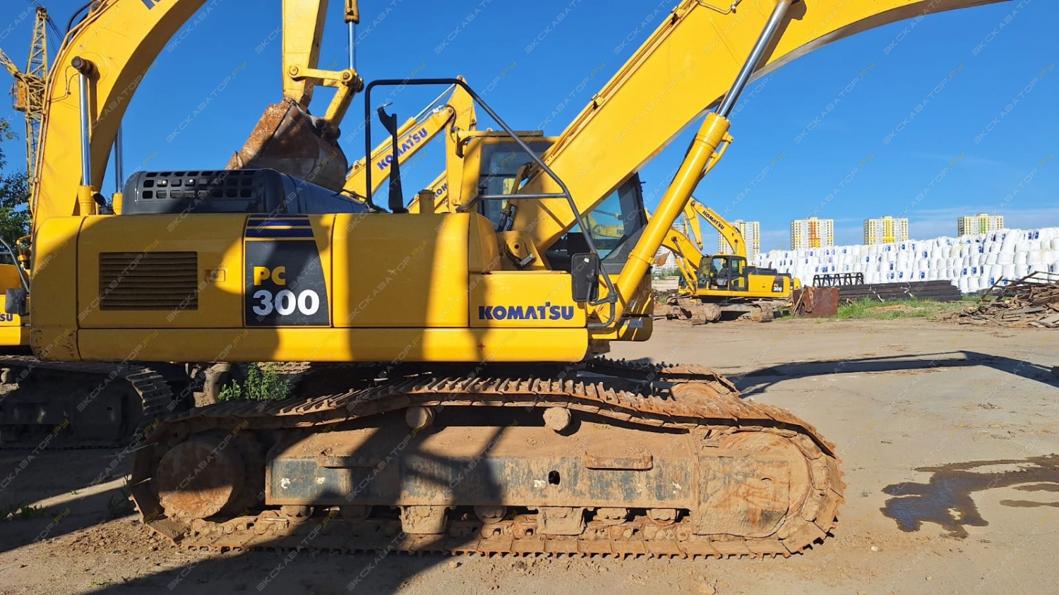 Komatsu PC300-8M0 [2]