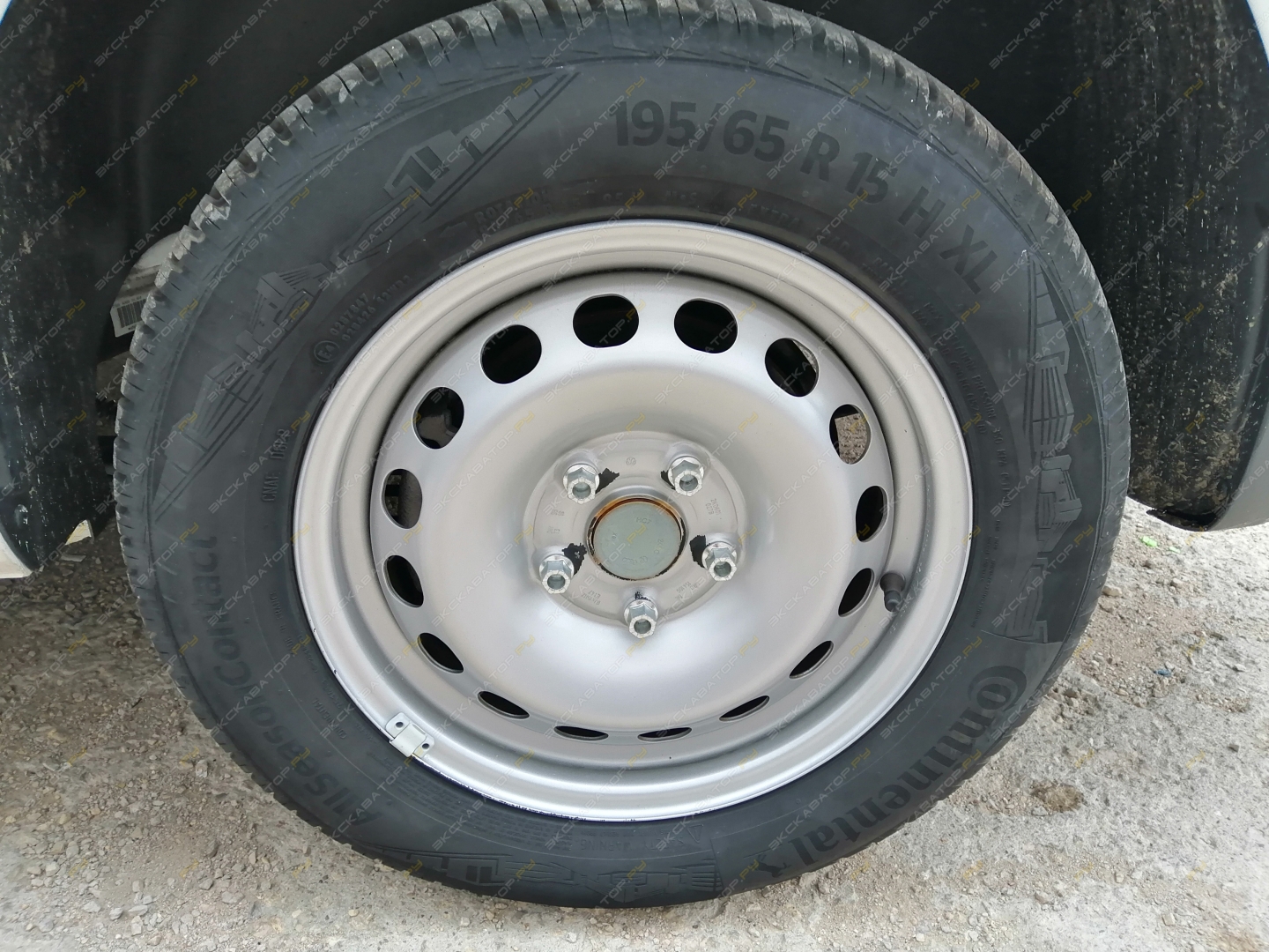 Volkswagen Caddy комби 2.0 TDI MT [7]