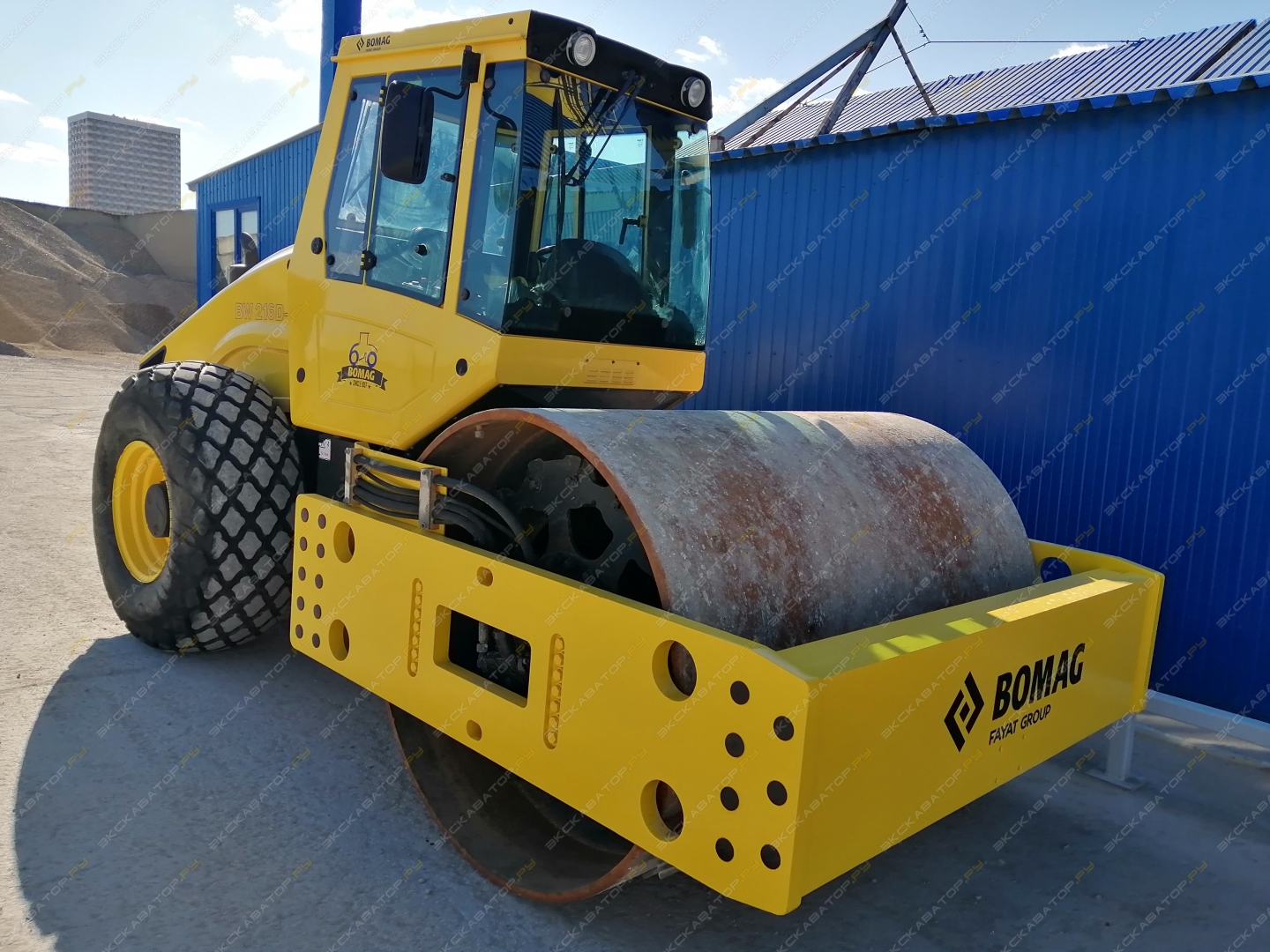 Bomag BW 216 D-40 [2]