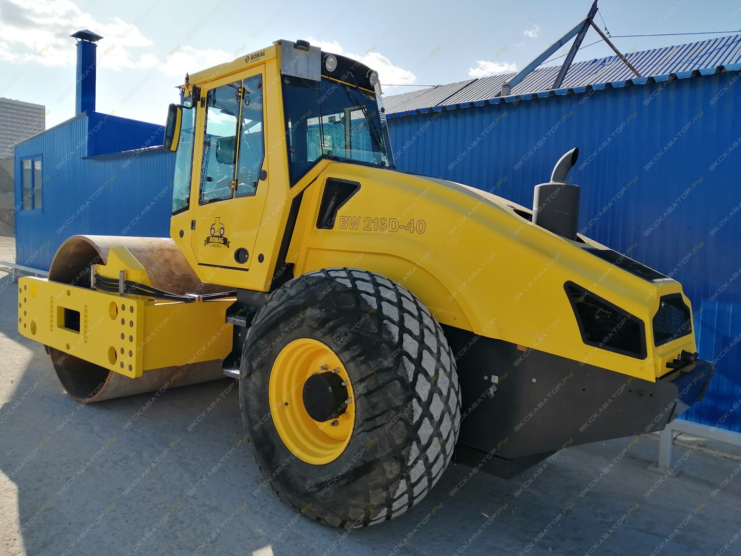 Bomag BW 216 D-40 [5]