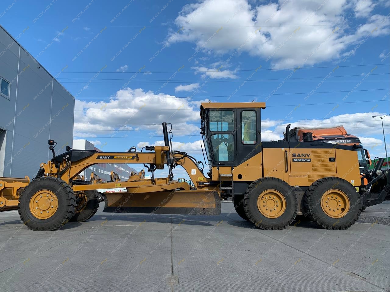 Sany STG230C-8 AWD [0]