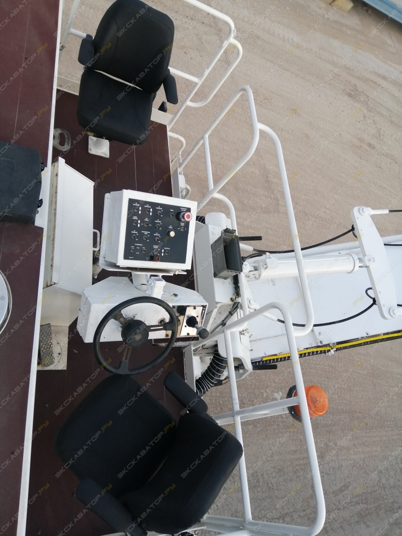 Roadtec SB2500D Shuttle Buggy [8]