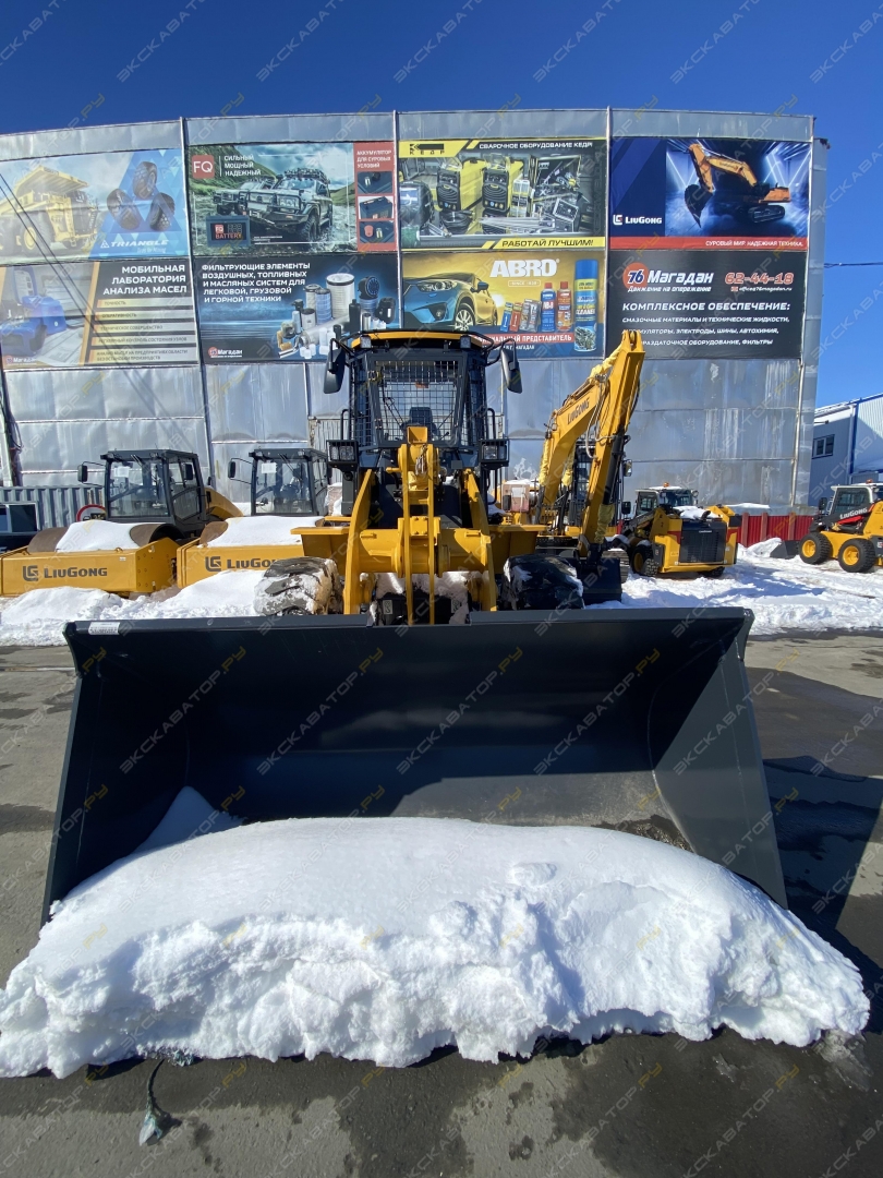 LiuGong 835H [1]