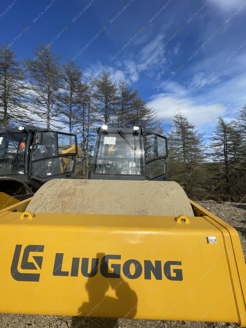 LiuGong CLG6620E [1]
