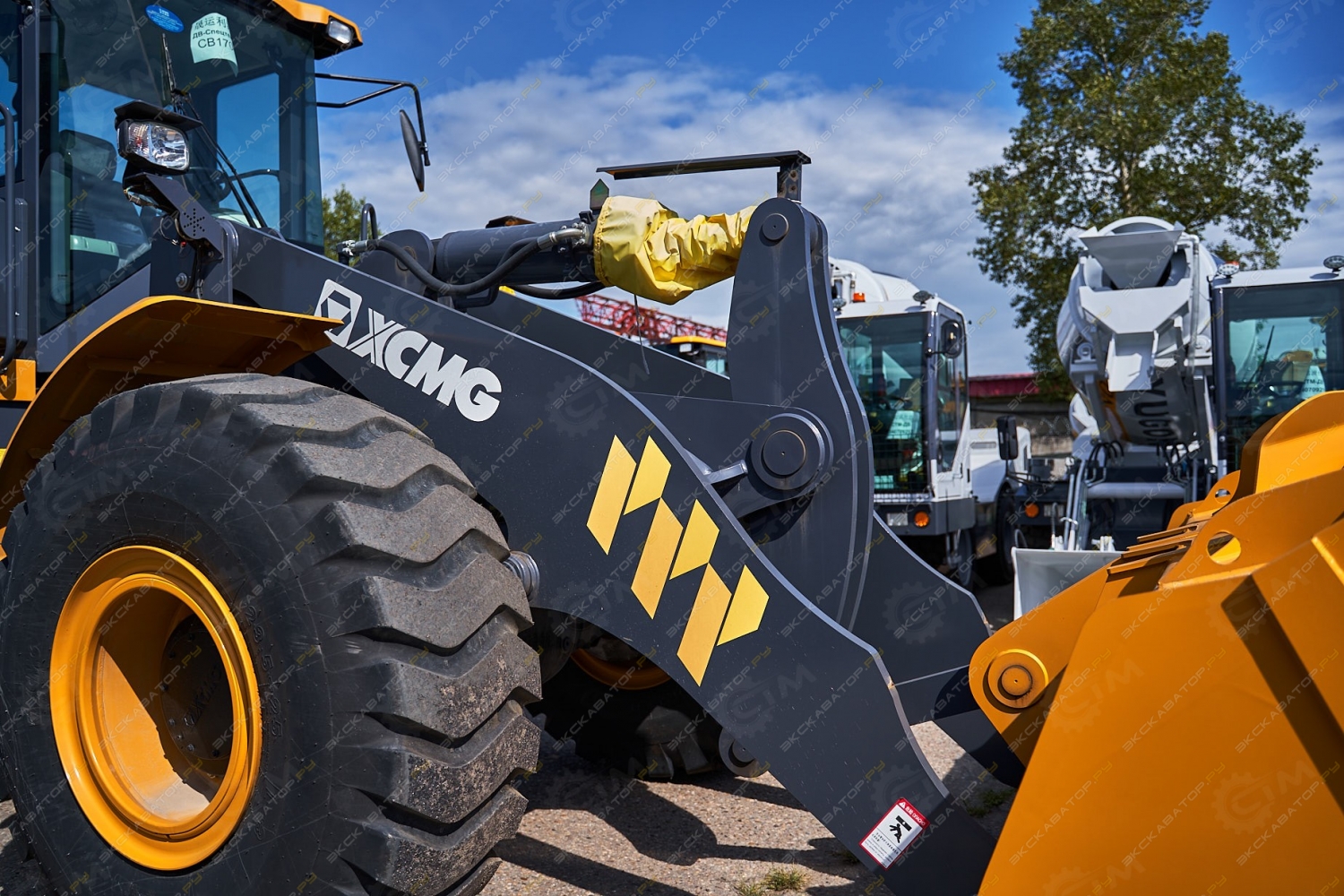 XCMG ZL50FV [1]