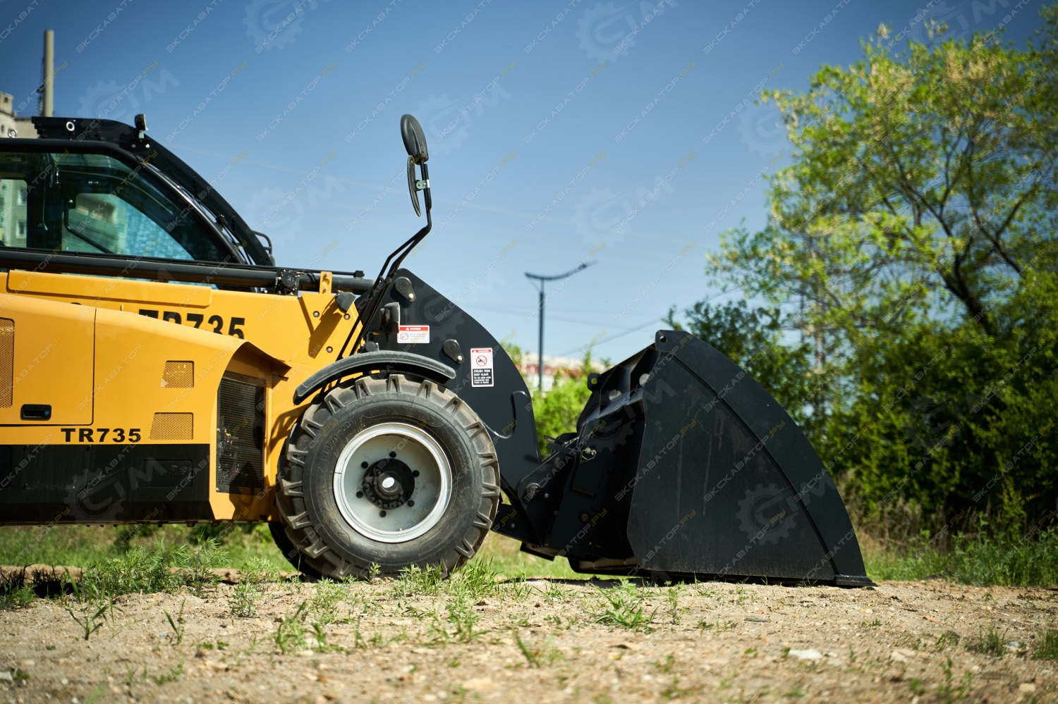 Yugong TR735 [12]