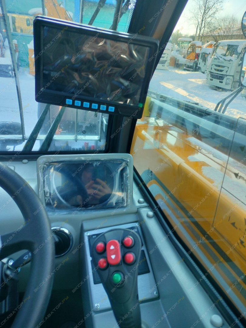 Yugong TR735 [10]