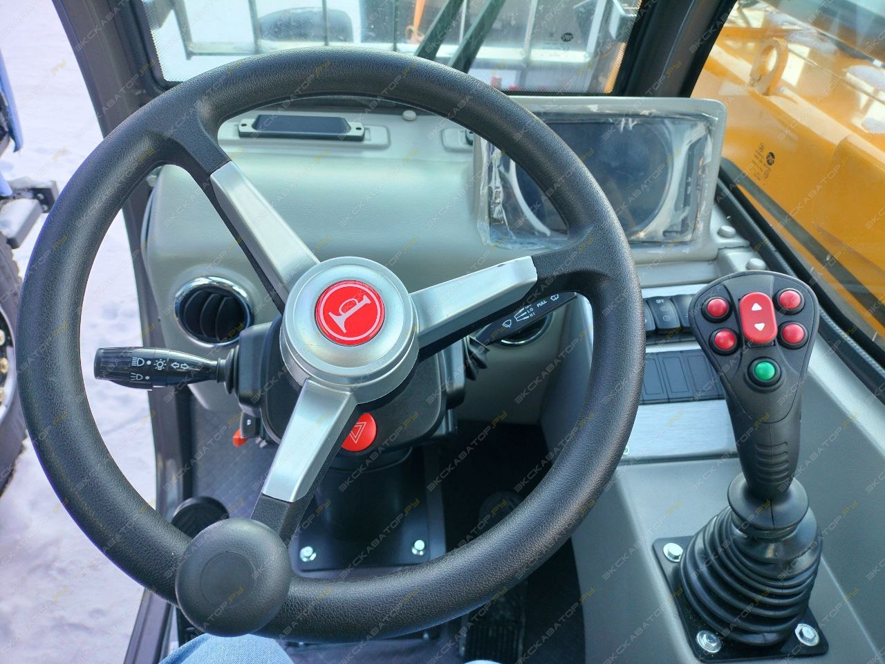 Yugong TR735 [12]
