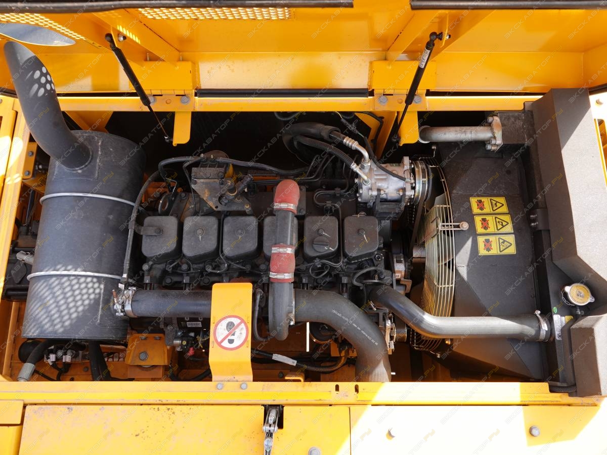 JCB JS 205 [17]