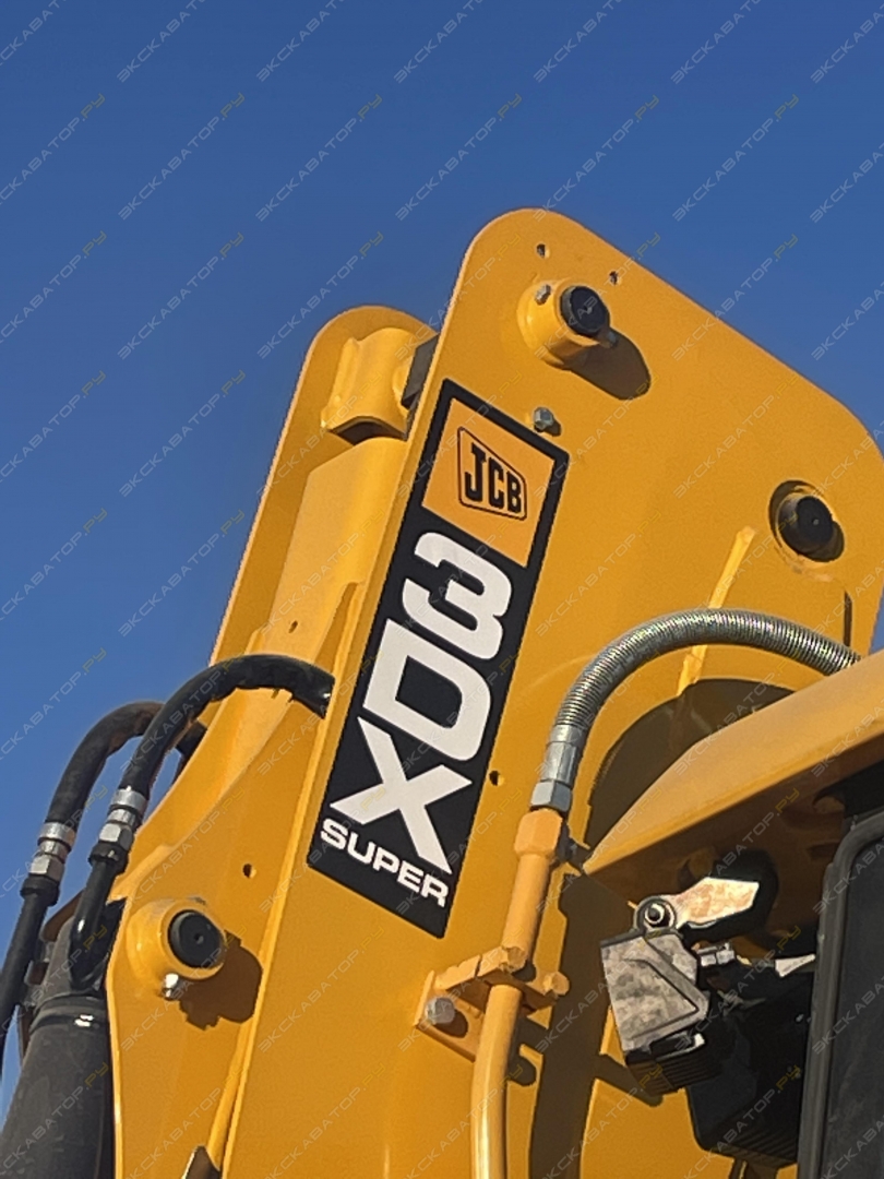 JCB 3DX [11]
