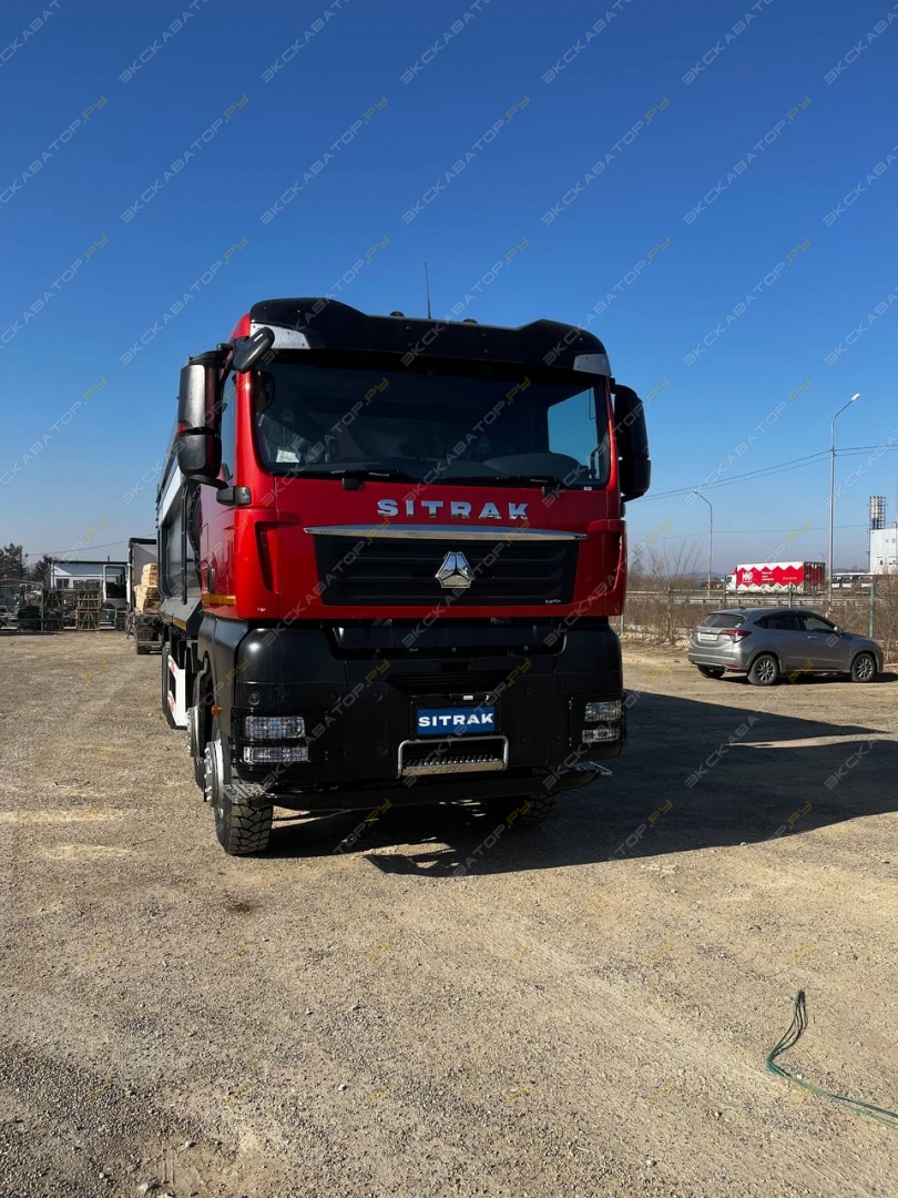 Sitrak C7H 8x4 [10]