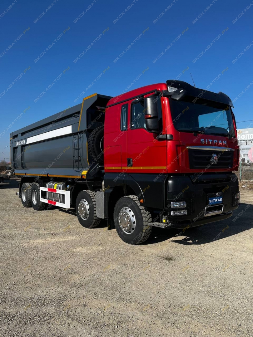 Sitrak C7H 8x4 [11]