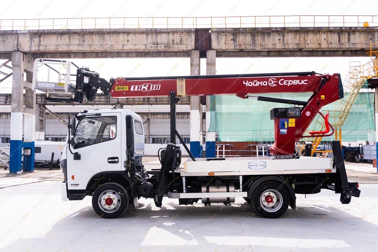 18 м. на шасси DongFeng Z55N [6]