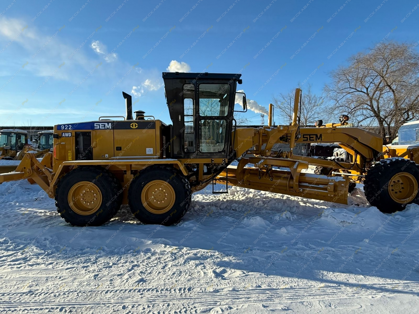 SEM 922AWD [2]