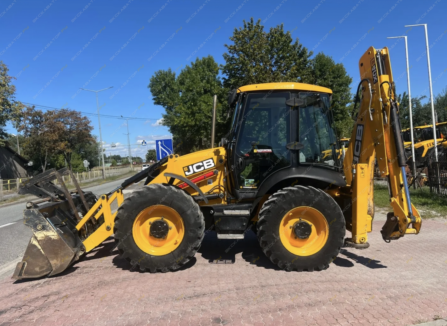 JCB 4CX ECO [6]