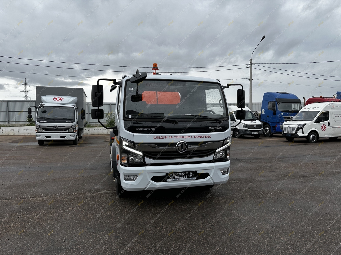 Вакуумная машина МОСКОММАШ 5,5 м. куб. на базе DONGFENG C120Т [1]