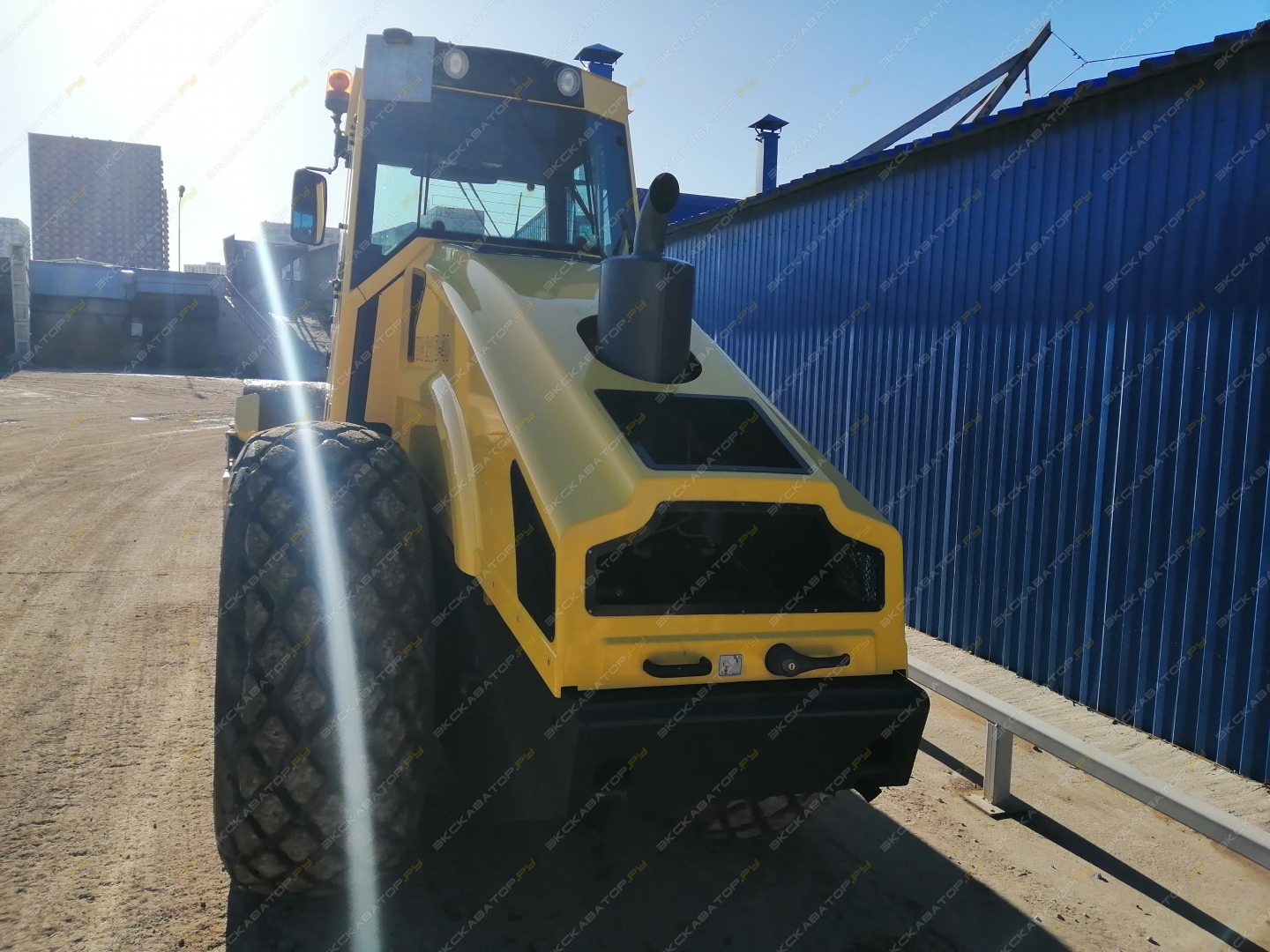 Bomag BW 211 D-40 [15]