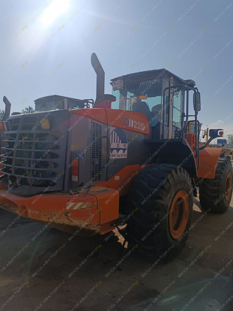 Hitachi ZW 220 [1]