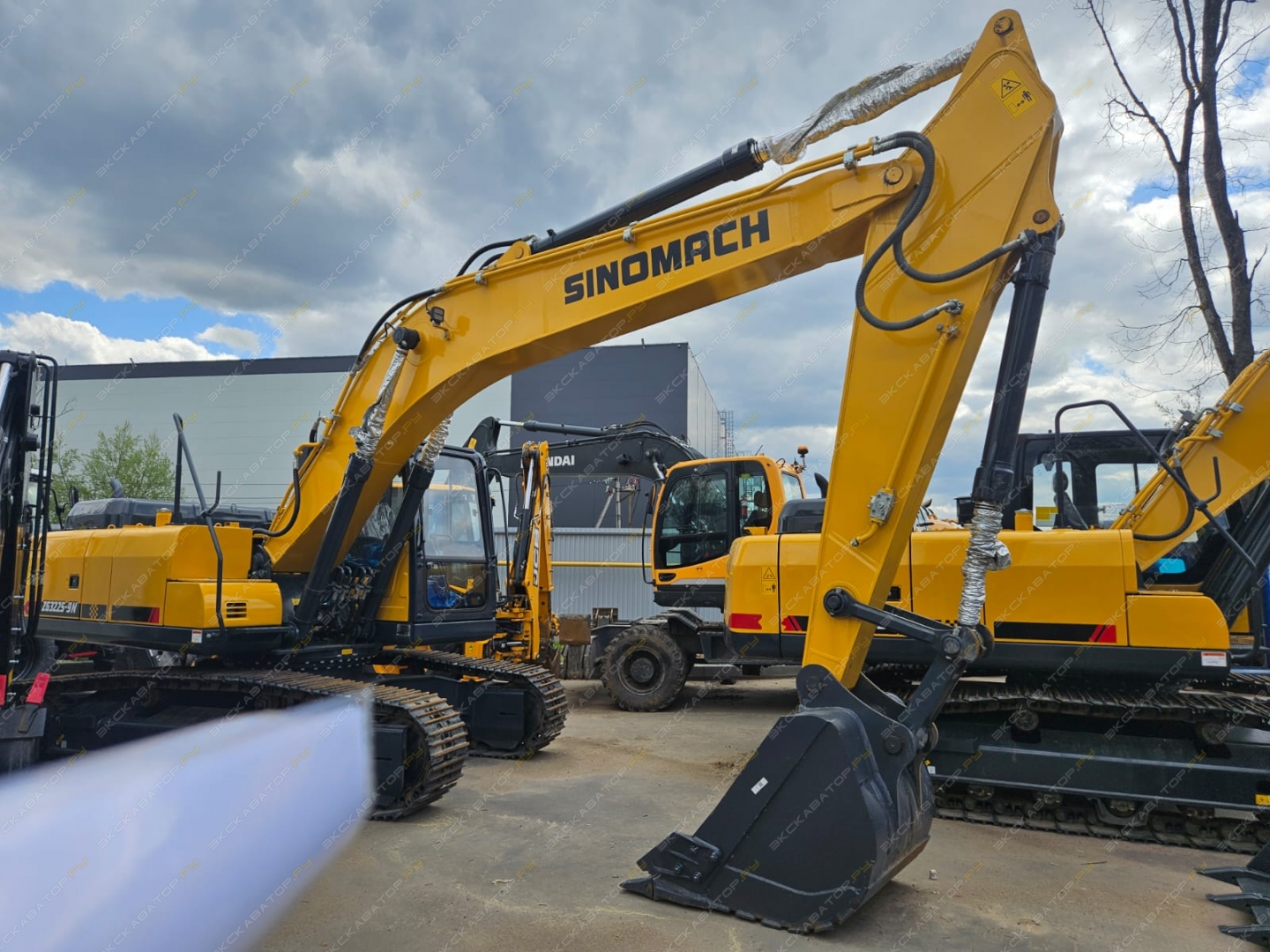 Sinomach ZG3225-9N [11]