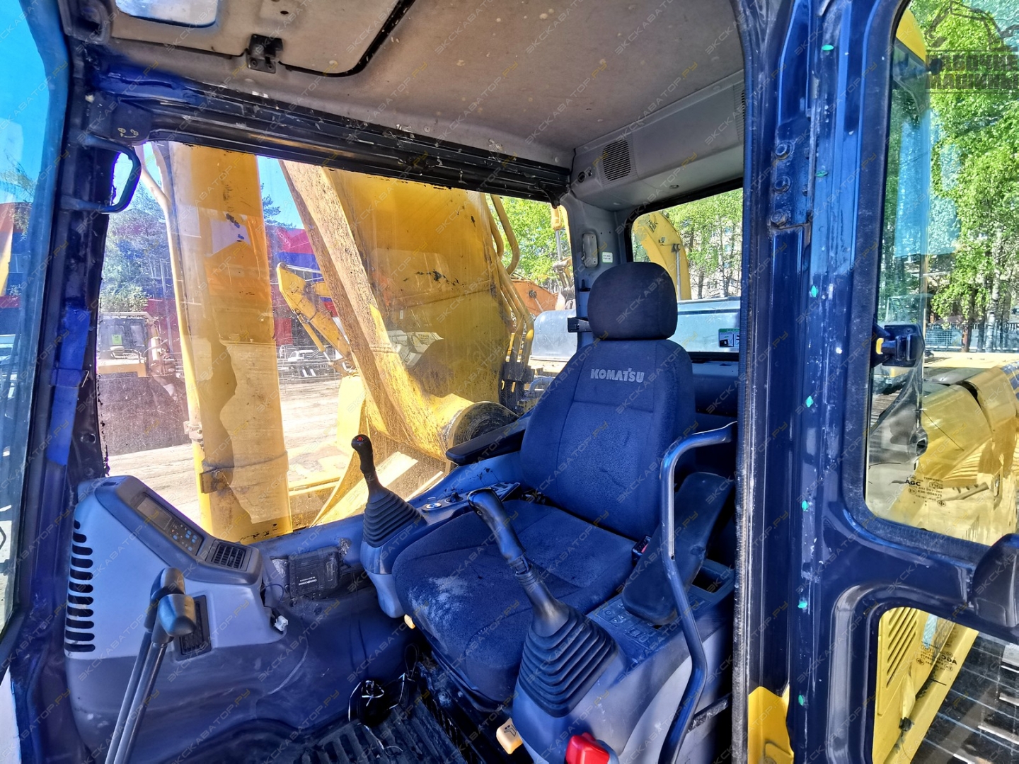 Komatsu PC400-7 [23]