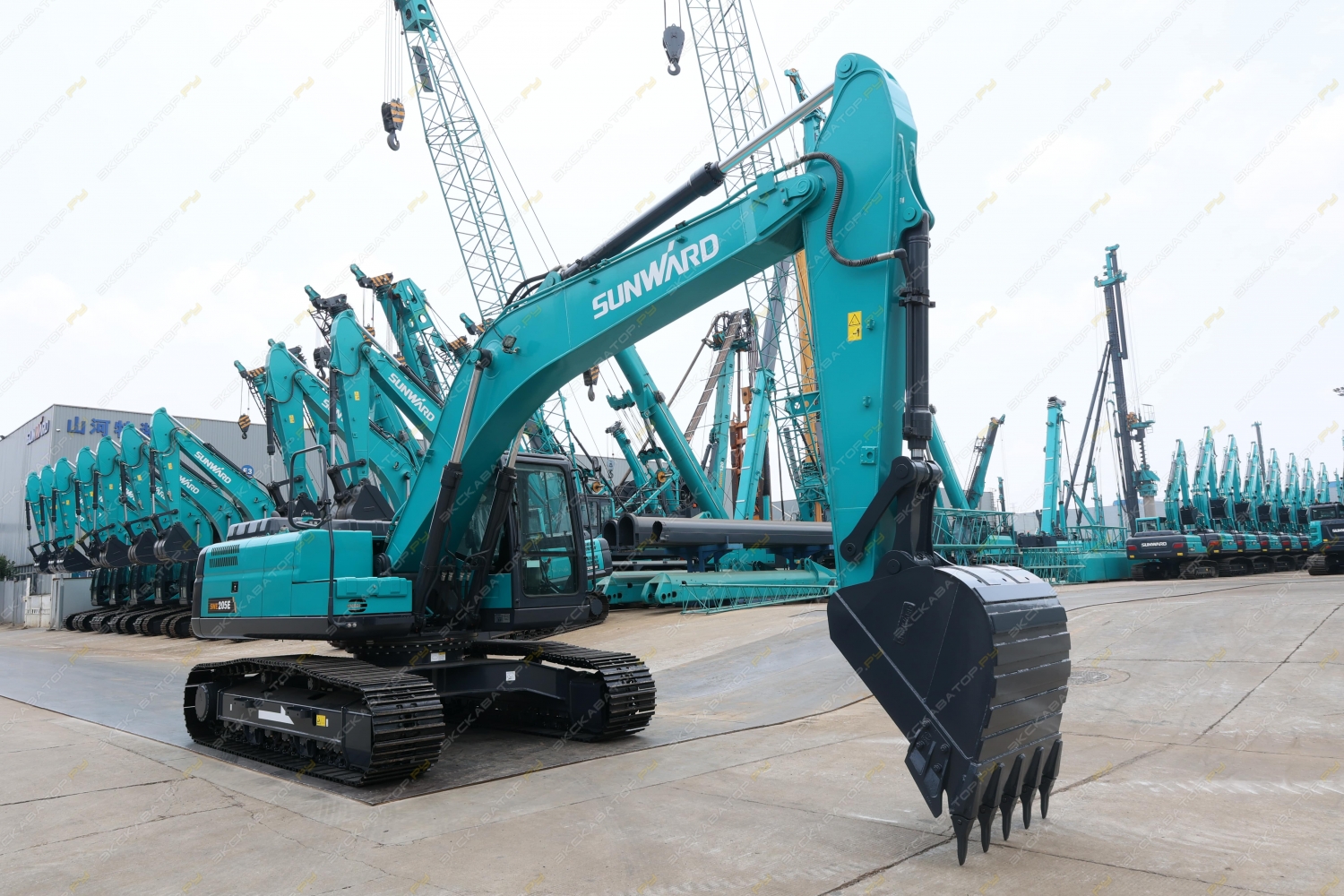 Sunward SWE 205E-3H [15]