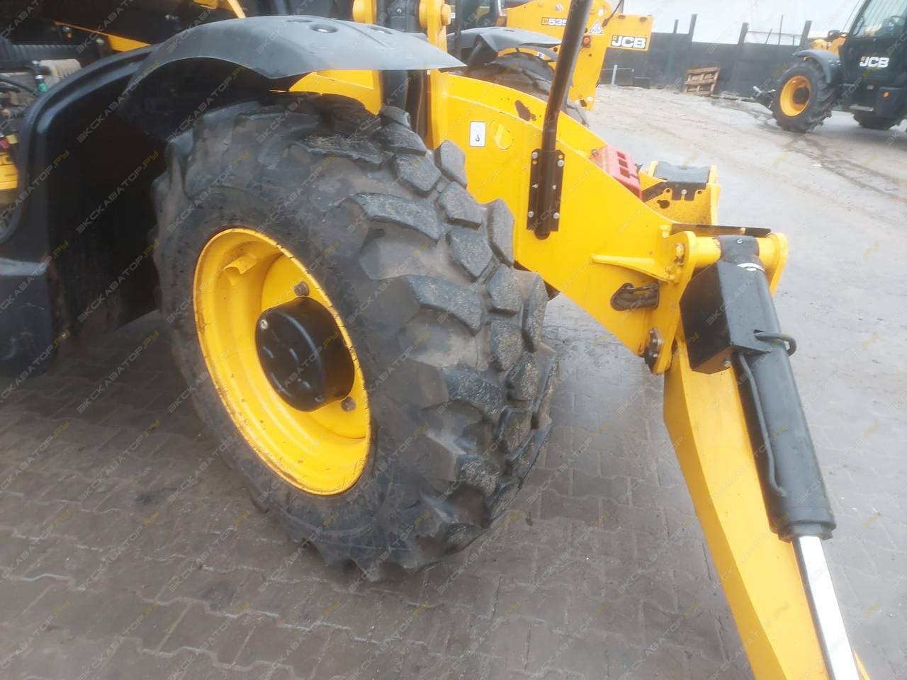 JCB 540-170 [10]