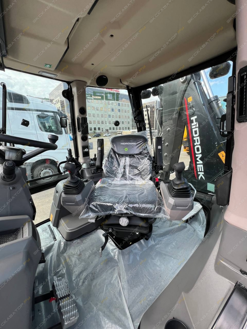 Hidromek HMK 102S [7]