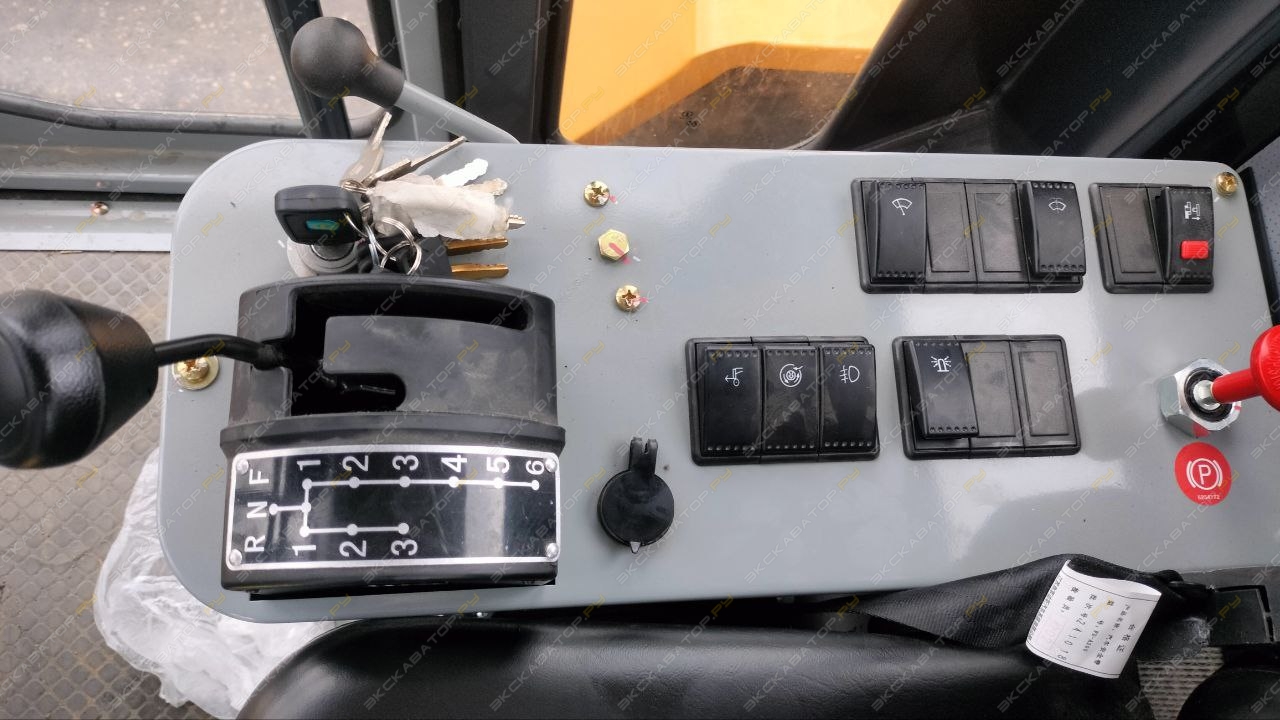 SEM 922AWD [14]
