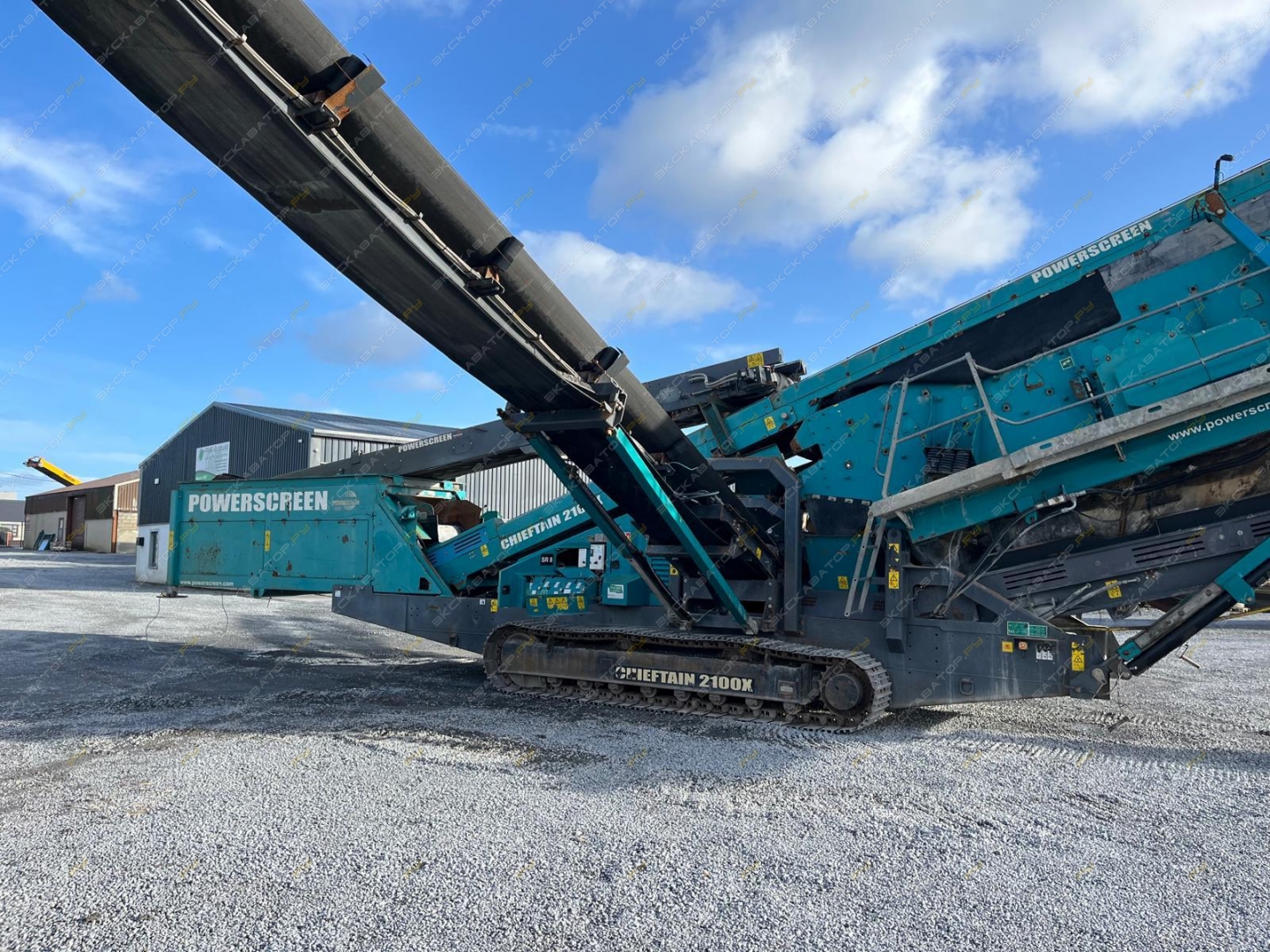 Powerscreen Chieftain 2100X track (3 Deck) [1]