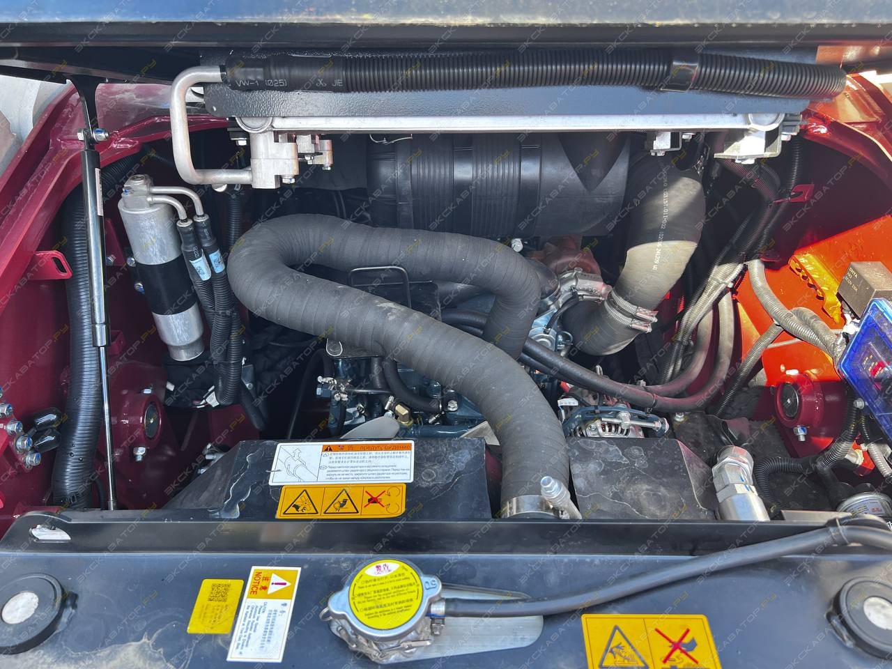 Lonking CDM315T [4]