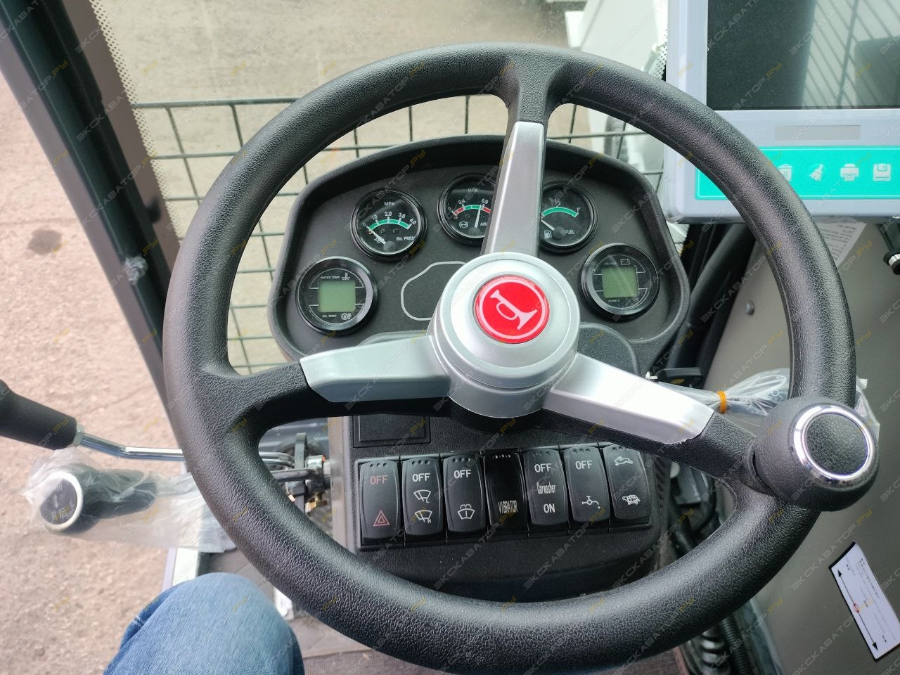 Yugong SDM3000 [18]