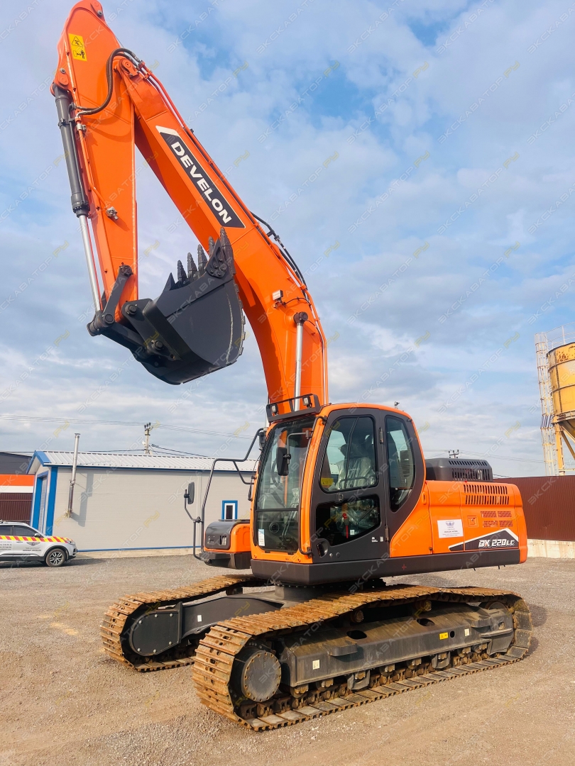 Doosan DX220LC-7M [1]
