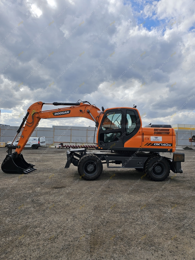 Doosan DX140W [0]