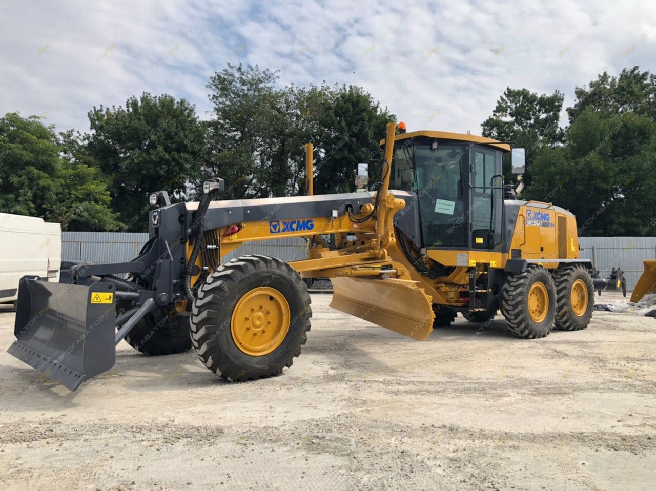 XCMG GR2205AT [5]