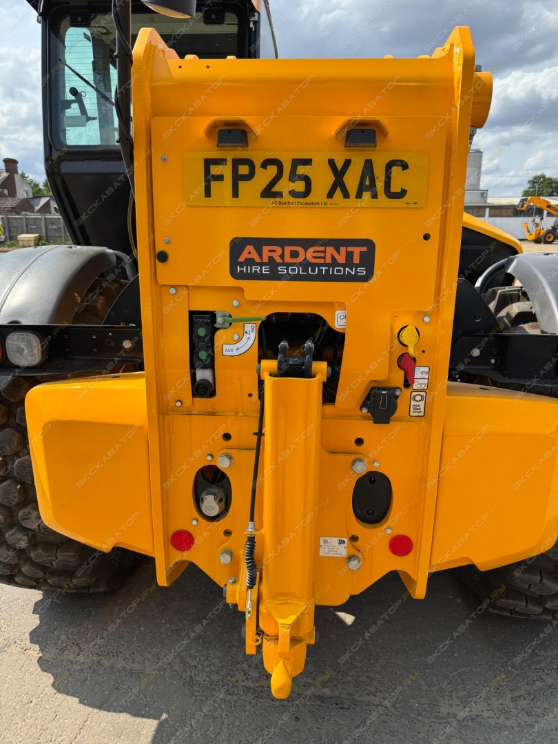 JCB 560-80 [3]
