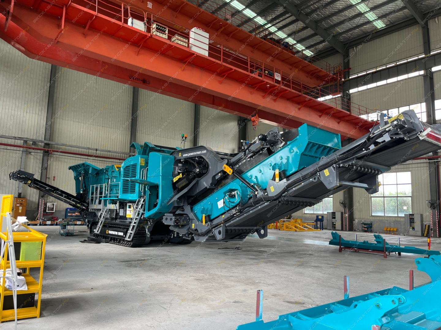Powerscreen Trakpactor 550 [1]