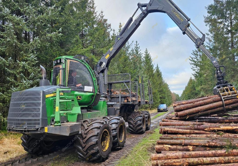 John Deere 1510G [0]